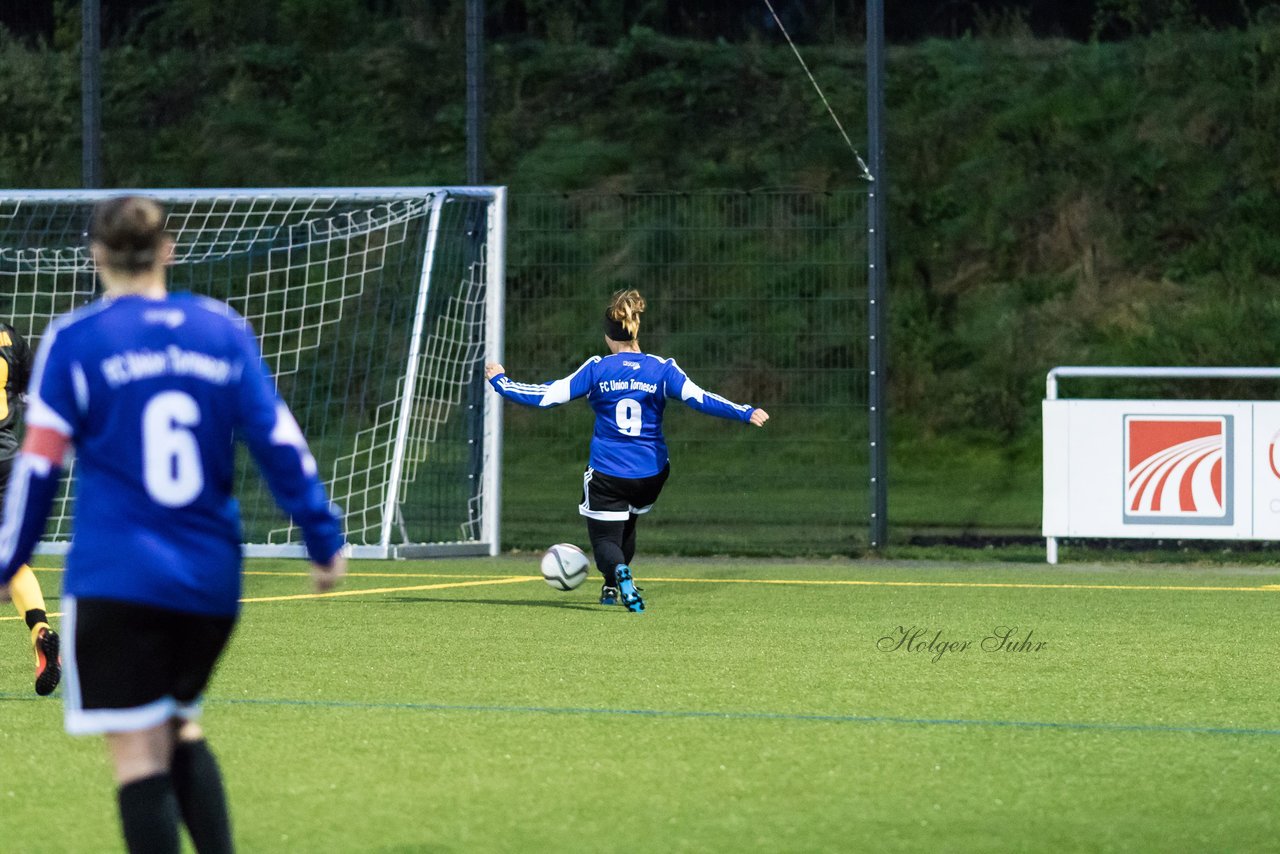 Bild 369 - Frauen Union Tornesch - Victoria : Ergebnis: 4:2